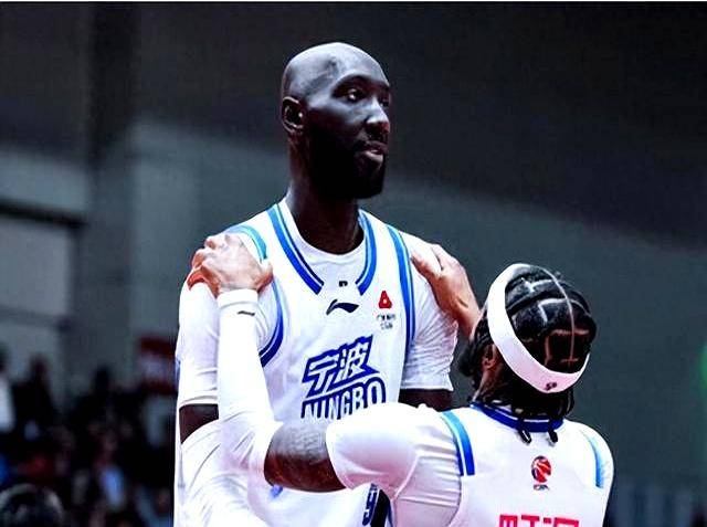 kaiyun-风云突变！布莱顿转会期完成体检；CBA季后赛版图或变；赛场秩序良好；控场能力受关注(布莱顿大学艺术学院好不好申请)