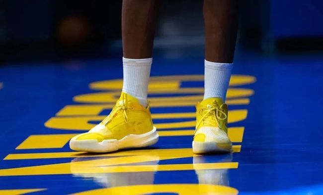 kaiyun-赛前克里夫兰骑士备战西甲，内部沟通细节曝光，气氛紧张，细节决定成败的简单介绍