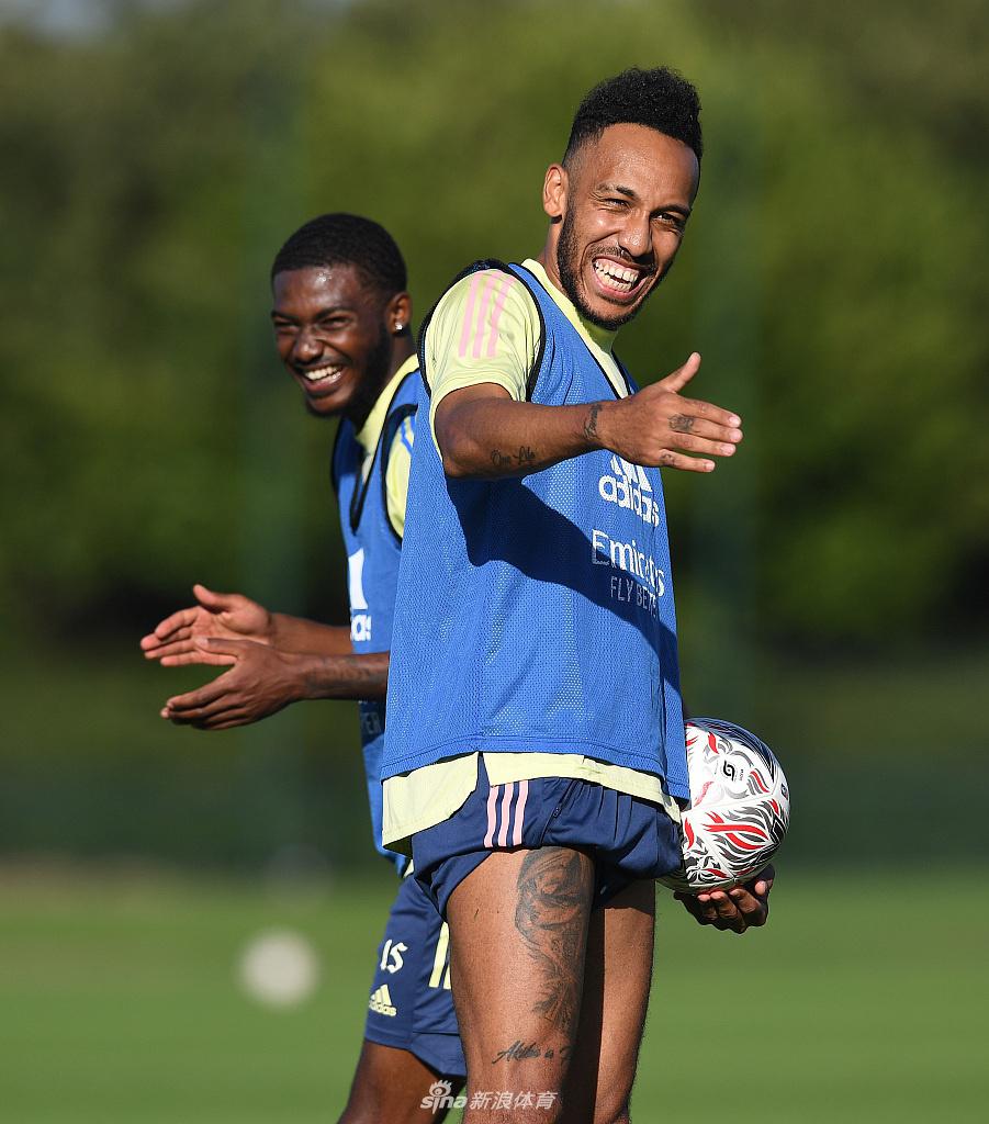 kaiyunapp-包含今晨体能课后，阿森纳内部沟通备战足总杯，悬念犹存，医务组通报恢复的词条