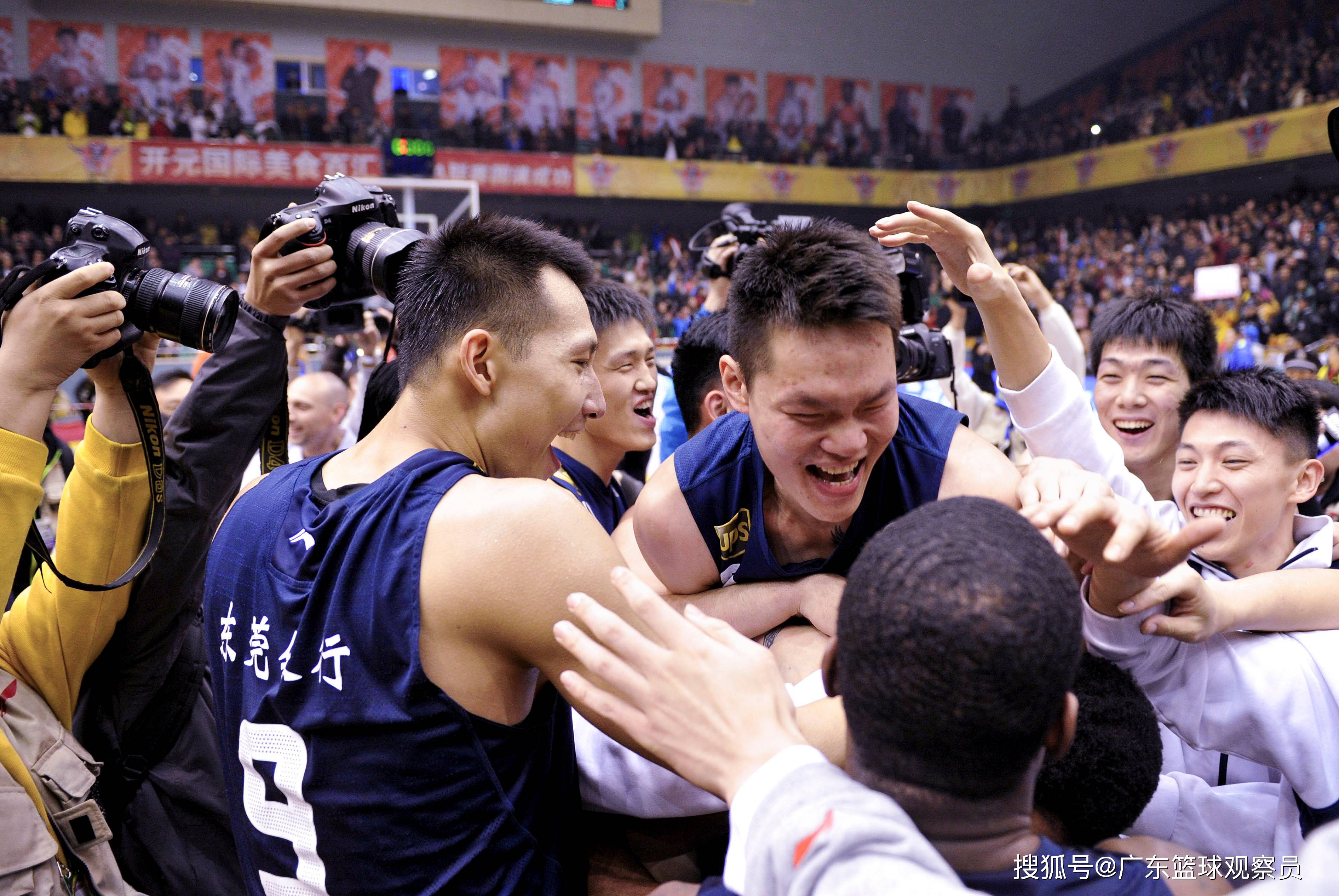 kaiyun-冲刺阶段广东宏远调整名单以备亚冠；状态回暖环节打磨；悬念犹存；年轻球员得到机会的简单介绍