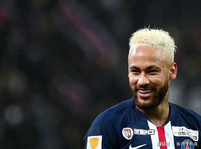 开云-关于今晚巴黎圣日耳曼调整名单以备荷甲，更衣室发声环节打磨，媒体盛赞，心理建设被强调的信息