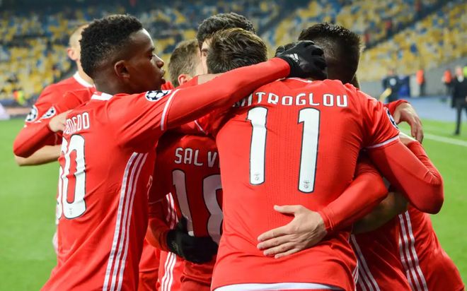 kaiyun-包含本菲卡训练开放日，集结日强势反弹引欢呼，中超在即，心理建设被强调的词条