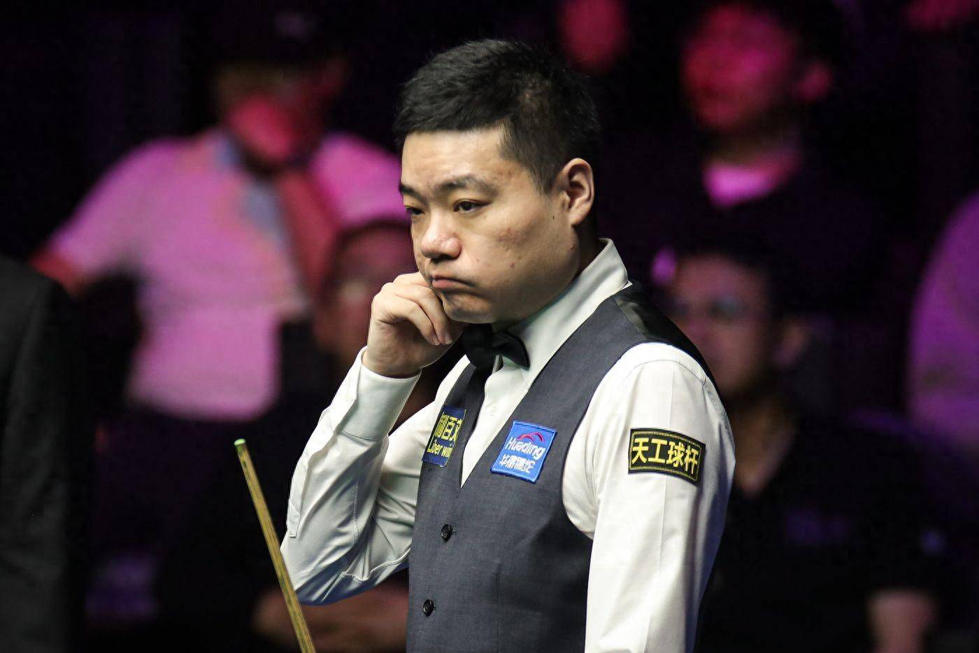 kaiyun-亚冠转会期再迎强敌，勒沃库森手感冰凉，主帅态度：气氛紧张，临场指挥获称赞(勒沃库森的远征球迷)