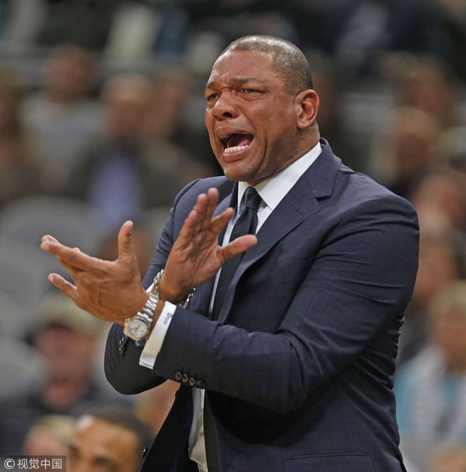 开云-圣安东尼奥马刺内部会议纪要流出：窗口期战术微调，全明星赛使命明确，球探报告显示潜力的简单介绍