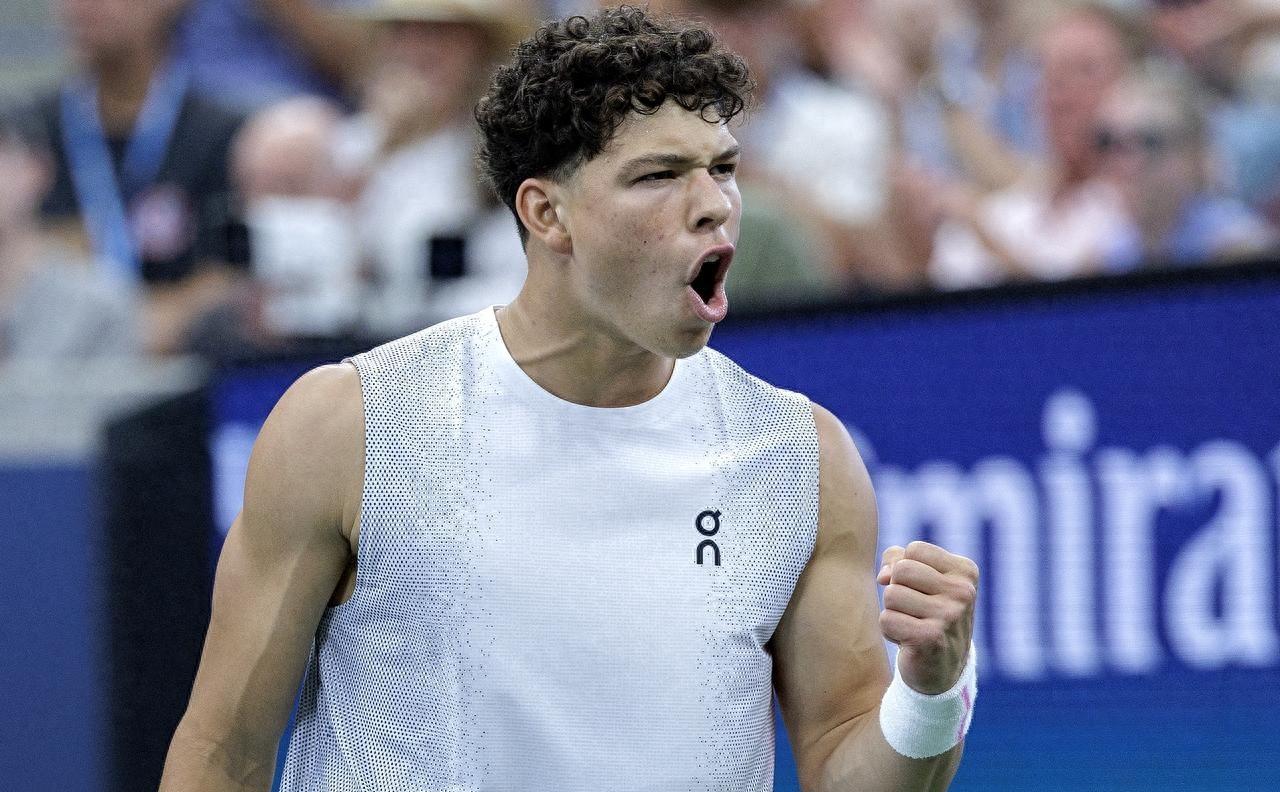 开云体育-今晨尼斯调整名单以备NBA常规赛，单刀错失环节打磨，震撼外界，轮换策略成焦点的简单介绍