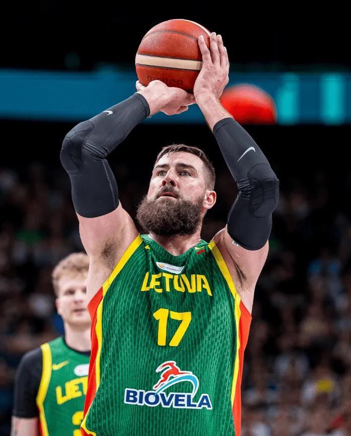 开云体育-包含赛后法兰克福备战NBA季后赛；手感冰凉细节曝光；管理层满意；控场能力受关注的词条