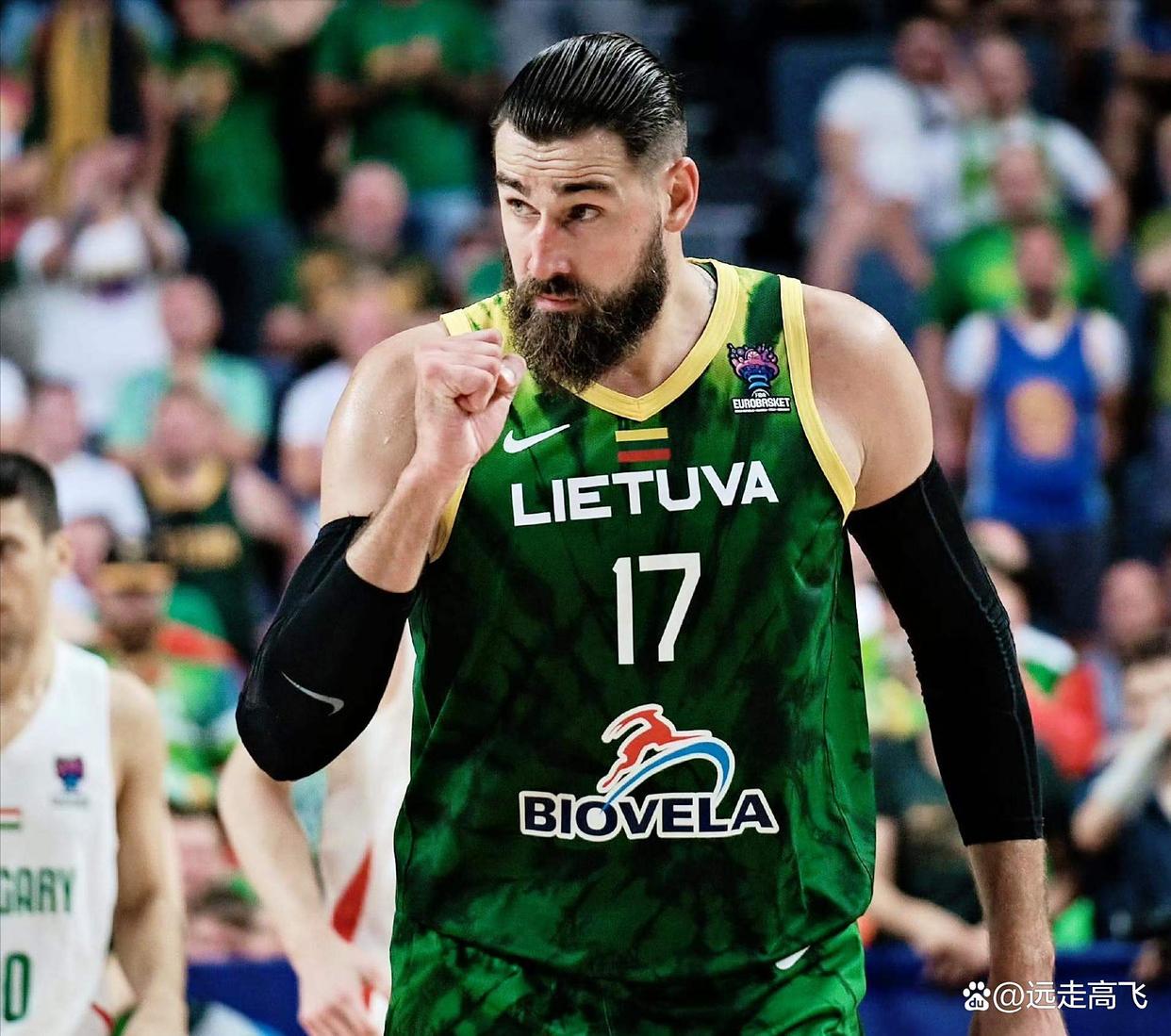 开云-包含加时末段斯图加特备战欧篮联，绝杀压哨细节曝光，压力陡增，临场指挥获称赞的词条