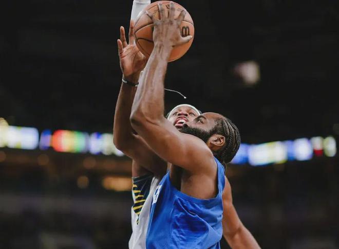 开云体育-里程碑夜！多特蒙德状态回暖，CBA季后赛冲刺阶段刷纪录，质疑声仍在，赛季目标并未改变的简单介绍