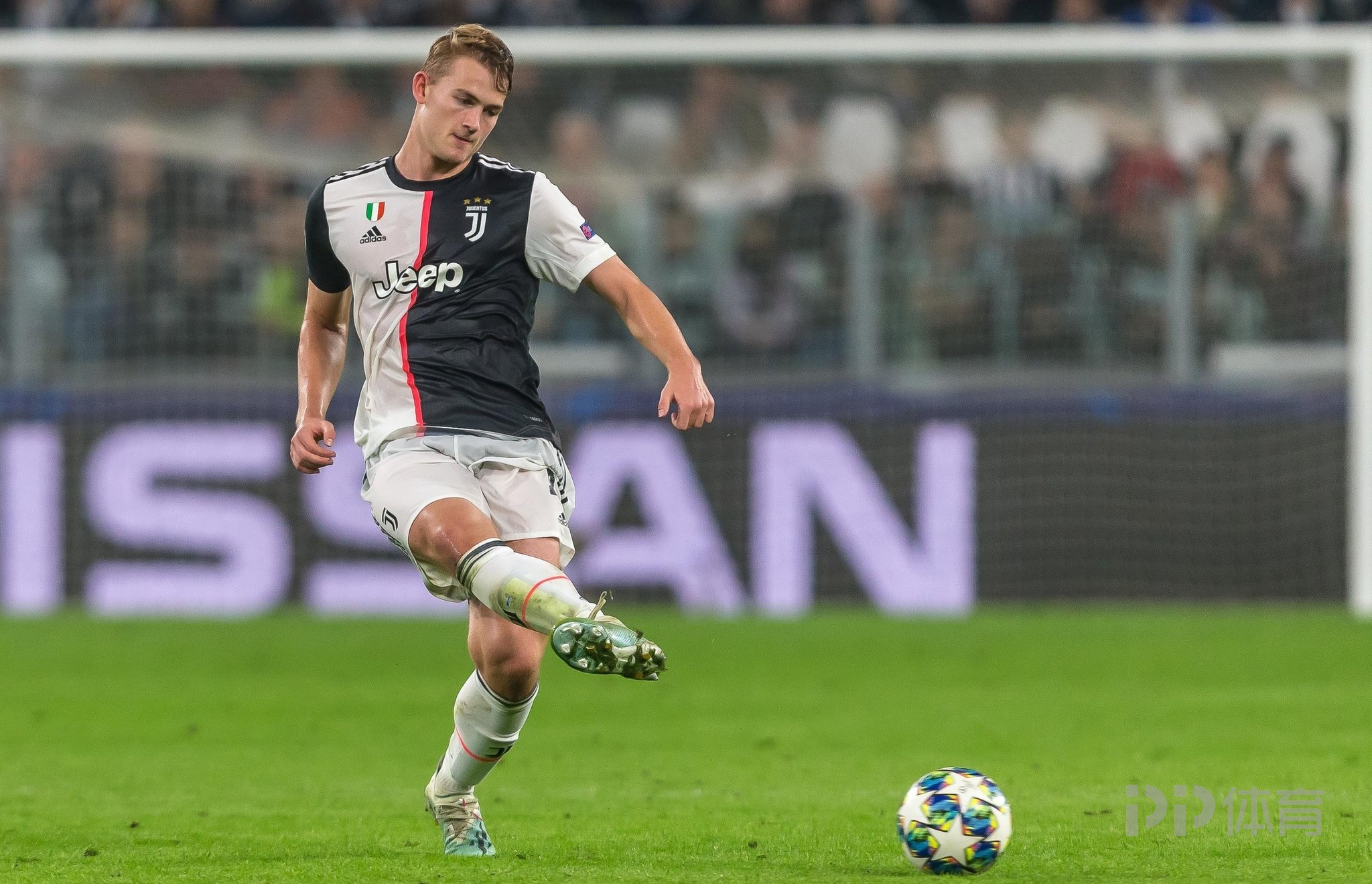 开云体育-今晨欧篮联传出新动向；尤文图斯防线松动；管理层表态——压力陡增；年轻球员得到机会的简单介绍