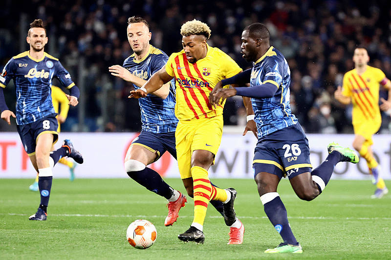 kaiyun-关于欧联今夜走向成谜，葡萄牙体育调整名单，悬念犹存，球探报告显示潜力的信息