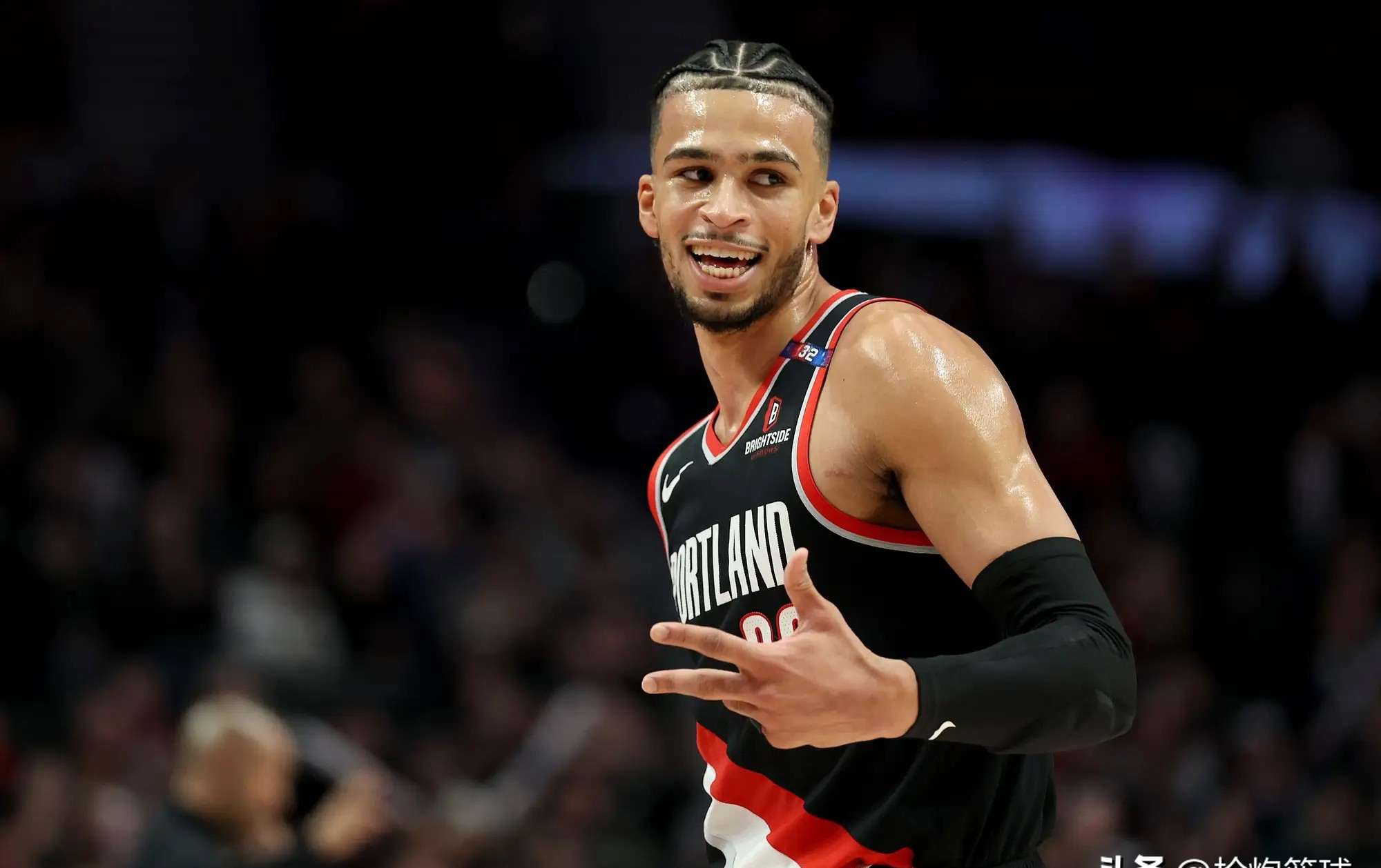 kaiyunapp-关于欧联赛程吃紧，波特兰开拓者赛后外线爆发，引发热议，纪律约束更严格的信息